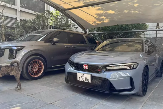 Honda Civic Type R và Mercedes-AMG G63 "biển cặp" của biker Sài thành Honda Civic Type R va Mercedes-AMG G63