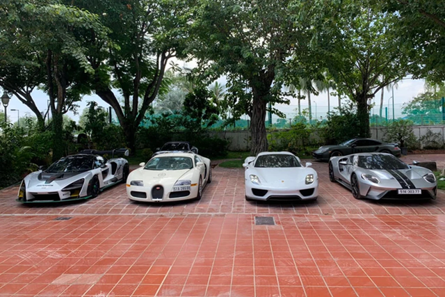 Kỷ niệm 13 năm siêu phẩm Bugatti Veyron gần 50 tỷ có mặt tại Việt Nam - Hình 9 Ky niem 13 nam sieu pham Bugatti Veyron gan 50 ty co mat tai Viet Nam-Hinh-9