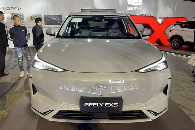 Xe điện Geely EX5 có giá bán dự kiến từ 750 triệu đồng có gì đặc biệt? Xe dien Geely EX5 co gia ban du kien tu 750 trieu dong co gi dac biet?