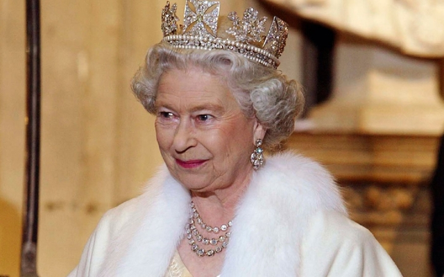Vương miện của Nữ hoàng Elizabeth II sẽ do ai kế thừa? - Hình 7 Vuong mien cua Nu hoang Elizabeth II se do ai ke thua?-Hinh-7