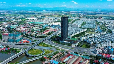Hải Phòng “đạp ga” bước vào siêu chu kỳ tăng trưởng 13%: Tâm điểm mới của dòng vốn lớn gọi tên toạ độ nào?