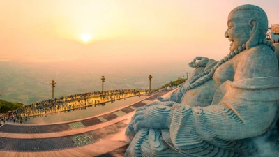 3 tôn tượng “độc nhất vô nhị” trên núi Bà Đen, Tây Ninh