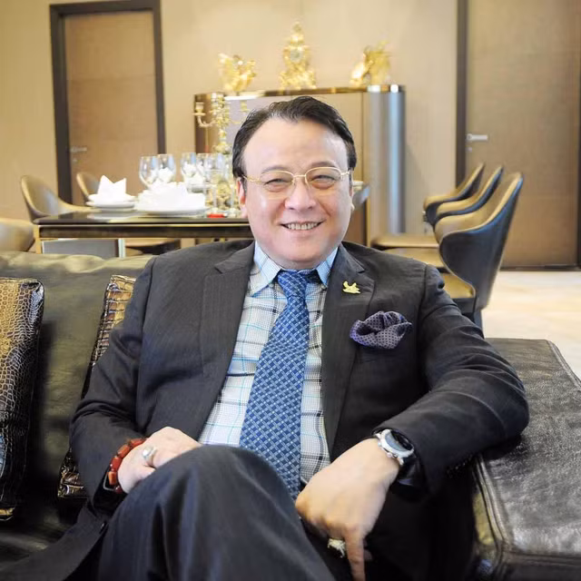 3 nguoi con cua ong chu Tan Hoang Minh Do Anh Dung gioi co nao?