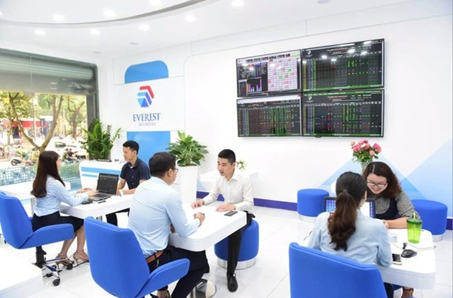 Chứng khoán Everest có Tổng giám đốc mới Chung khoan Everest co Tong giam doc moi
