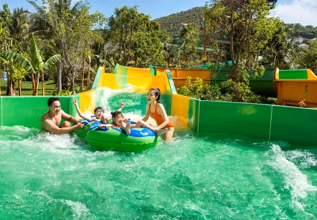 Khai mac 'Le hoi dac san ban dia' tai VinWonders Nha Trang-Hinh-6