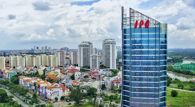 Khám xét nơi ở của 4 lãnh đạo, cán bộ Công ty Tân Thuận - Hình 3 Kham xet noi o cua 4 lanh dao, can bo Cong ty Tan Thuan-Hinh-3