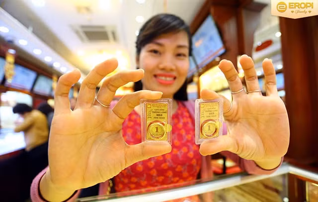 Gia vang hom nay 16/9: Dang dung o muc 55,25 trieu/luong