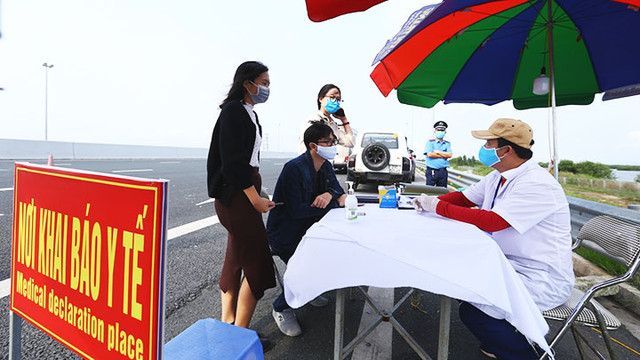 COVID-19 hôm nay 22/4: Thêm 6 ca mới được cách ly ngay khi nhập cảnh COVID-19 hom nay 22/4: Them 6 ca moi duoc cach ly ngay khi nhap canh