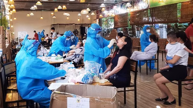 Truy vet ca benh tai Benh vien Nhiet doi T.U nghi le 2 ngay o Flamingo Dai Lai