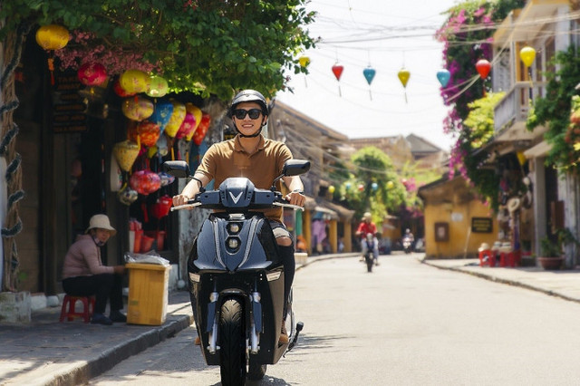 Vì sao bạn nên sở hữu ngay một chiếc xe máy điện? Vi sao ban nen so huu ngay mot chiec xe may dien?