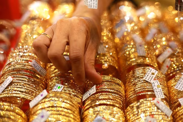 Gia vang hom nay dut da giam