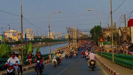 TP HCM: Một nhà thầu "một mình một ngựa" trúng gói thầu hạ tầng tại phường Phú Định