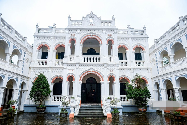 Mục tiêu của dự án cải tạo là "giữ gìn tối đa yếu tố gốc". Ảnh: Người đưa tin