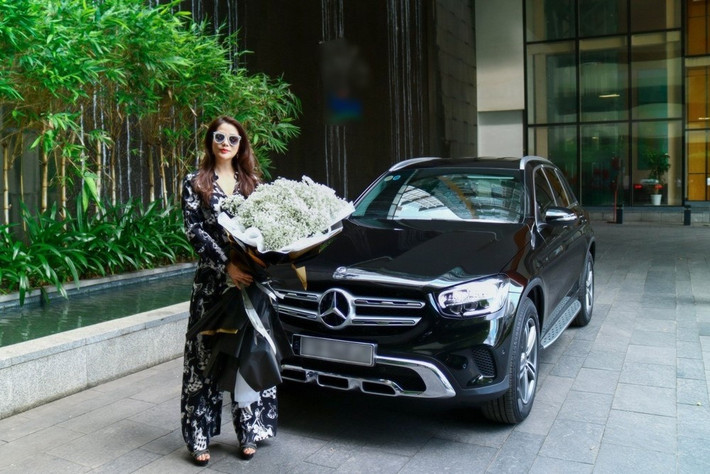 Ngoài bất động sản, Trương Ngọc Ánh còn sở hữu nhiều xe hơi hạng sang như Mercedes, Range Rover, Porsche và Bentley, SUV Audi Q7...Ảnh: Internet