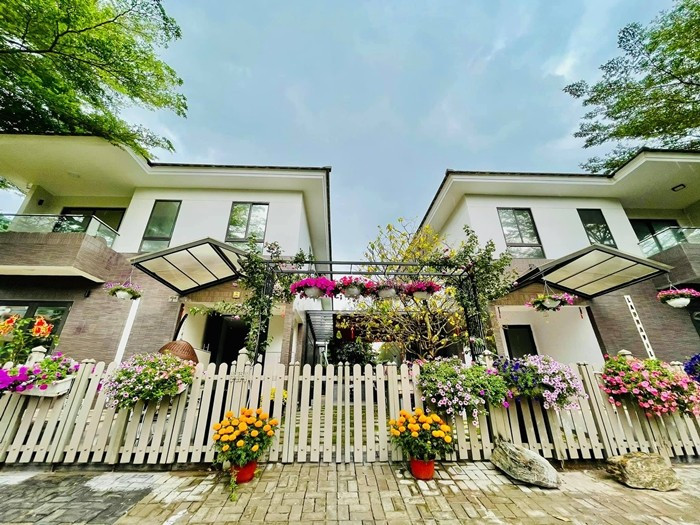 Với sự nghiệp vững chắc, nữ diễn viên sở hữu khối tài sản đáng ngưỡng mộ, một trong số đó là căn biệt thự ở huyện Bình Chánh (TP HCM). Ảnh: FBNV