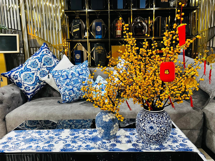 Biệt thự gồm 2 tầng, mang phong cách hiện đại, luôn được giữ gọn gàng, sạch sẽ. Ảnh: FBNV