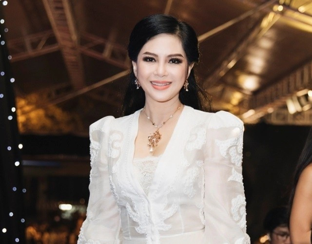 Doanh nhân Lê Hồng Thủy Tiên ngày càng được khen ngợi bởi vẻ bề ngoài quý phái, thân hình gọn gàng. Ảnh: Fuman