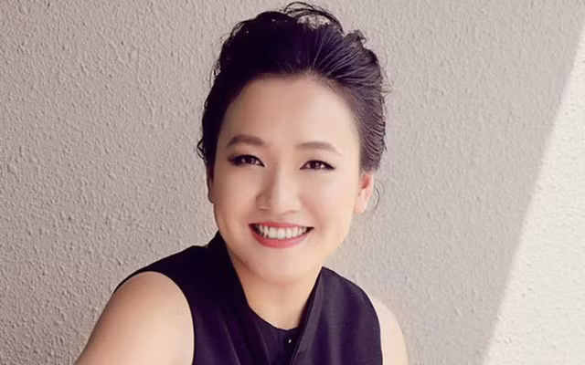 Bà Lê Diệp Kiều Trang (tên thường gọi là Christy Le) sinh năm 1980 tại TP HCM, là một nhân vật có tiếng trong giới công nghệ Việt Nam. Kiều Trang là con một doanh nhân khá nổi tiếng: ông Lê Văn Trí, Phó Tổng giám đốc Công ty Cao su miền Nam (Casumina). Ảnh: Zing.