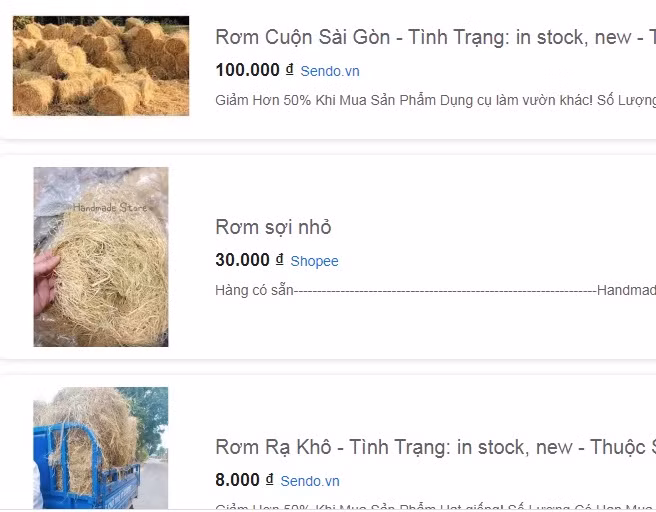 Tuy nhiên, trên các sàn thương mại điện tử, rơm khô, vỏ trấu lại đang được các gian hàng rao bán rầm rộ. Ảnh chụp màn hình.