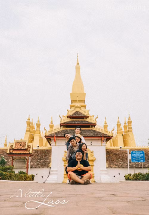 Trong mắt nhiều người, Lào là đất nước còn khá nghèo và hoang sơ nằm cạnh Việt Nam. Tuy nhiên, phải đặt chân tới đây, mới cảm nhận được quốc gia này sở hữu tiềm năng du lịch lớn đến thế nào, đặc biệt là du lịch tâm linh.