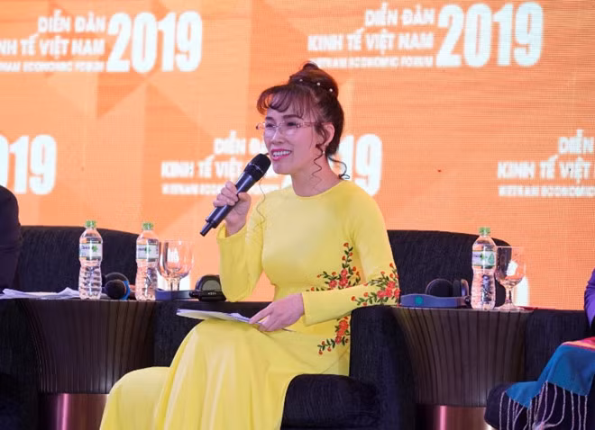 Tiếp tục có mặt trong danh sách 50 Phụ nữ ảnh hưởng nhất Việt Nam 2019 của Forbes, nữ doanh nhân Nguyễn Thị Phương Thảo - Tổng giám đốc VietJet Air ghi điểm nhờ những thành công vang dội. Ảnh: Zing.