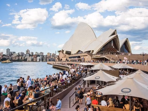Chiếm vị trí thứ 3 trong danh sách là thành phố Sydney (Australia). Trước khi hạ nhiệt, Sydney là tâm điểm của "cơn sốt" giá nhà mấy năm trước. Ảnh: Timeout.