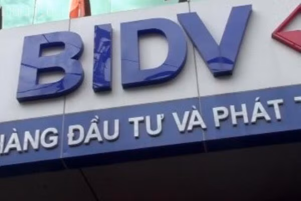 Góp mặt trong Top 10 thương hiệu giá trị nhất Việt Nam 2018 còn có BIDV. Năm 2018, BIDV cũng được các tổ chức trong nước và quốc tế ghi nhận với nhiều giải thưởng khác. Ảnh: VTC.