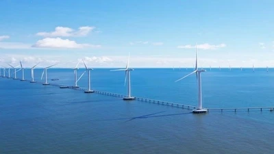 REE tăng tốc chiến lược “xanh hóa”, đẩy mạnh đầu tư năng lượng tái tạo