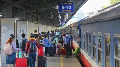 Ngành đường sắt cảnh báo nạn “cò vé” tàu dịp Tết