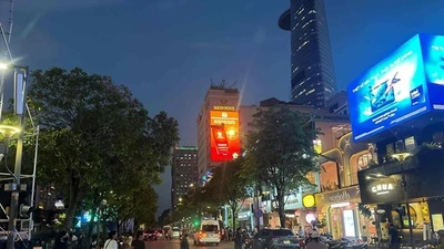 TP HCM thí điểm xã hội hóa quảng cáo để tăng kinh phí bảo trì giao thông