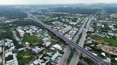 TP HCM phê duyệt phương án kiến trúc cầu vượt đường trục Bắc – Nam