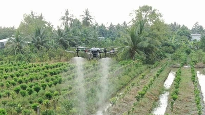 Người dùng drone, flycam phải đăng ký phương tiện