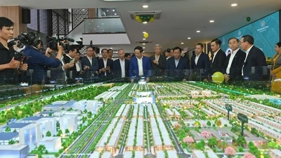 Thị trường bất động sản TP HCM và vùng phụ cận phục hồi có chọn lọc