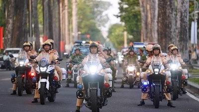 Quyết liệt xử lý lấn chiếm vỉa hè, TP HCM phát động cao điểm kiểm tra