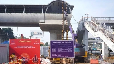 TP HCM: Khởi công lắp thang máy tại các cầu vượt bộ hành tuyến metro số 1