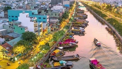 TP HCM tổ chức Chợ Hoa Xuân “Trên bến dưới thuyền” Tết Bính Ngọ 2026