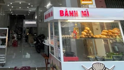 15 người ở Quảng Ngãi ngộ độc nghi do cùng ăn bánh mỳ