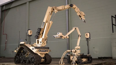 Mỹ tăng cường mua loạt robot siêu hiện đại để xử lý bom mìn