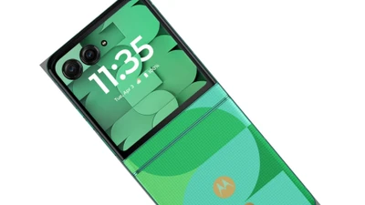 Lộ diện phiên bản FIFA World Cup 2026 của Motorola Razr 2025