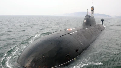 Ấn Độ đặt cược vào tàu ngầm hạt nhân 36 năm tuổi của Nga 