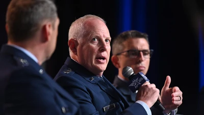  Mỹ bổ sung thêm đại tướng phụ trách phát triển vũ khí tấn công chiến lược