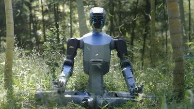 Robot hình người của Trung Quốc có thể hoạt động trong mọi thời tiết