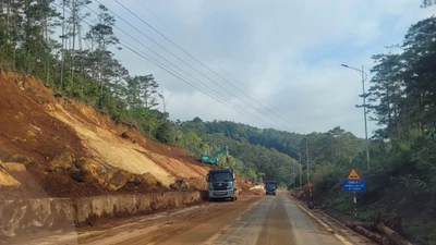 Quảng Ngãi gấp rút khắc phục sạt lở trên Quốc lộ 24 