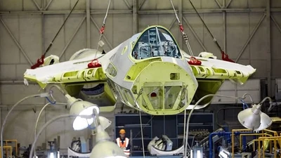 Nga đẩy nhanh sản xuất hàng loạt siêu chiến đấu cơ Su-57