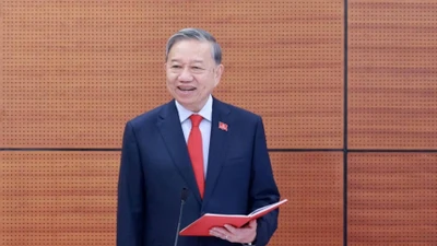 Đồng chí Tô Lâm tiếp tục giữ chức Tổng Bí thư BCH Trung ương Đảng khoá XIV