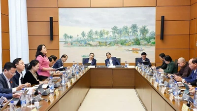  Ngày 5/11, Quốc hội thảo luận các dự án luật quan trọng