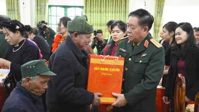 Xây dựng Đảng bộ Quân đội mẫu mực, tiêu biểu, ngang tầm nhiệm vụ