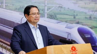 Không lãng phí một ngày, không chậm trễ một tuần với các dự án đường sắt