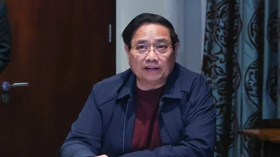 Thủ tướng yêu cầu kịp thời tiếp tế, không để ai thiếu ăn, thiếu mặc