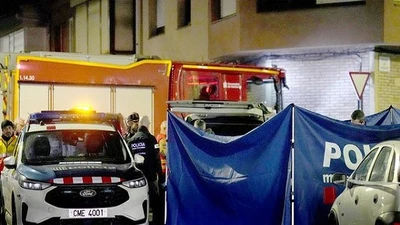 Cháy lớn tại chung cư Tây Ban Nha làm 5 người chết, 5 bị thương